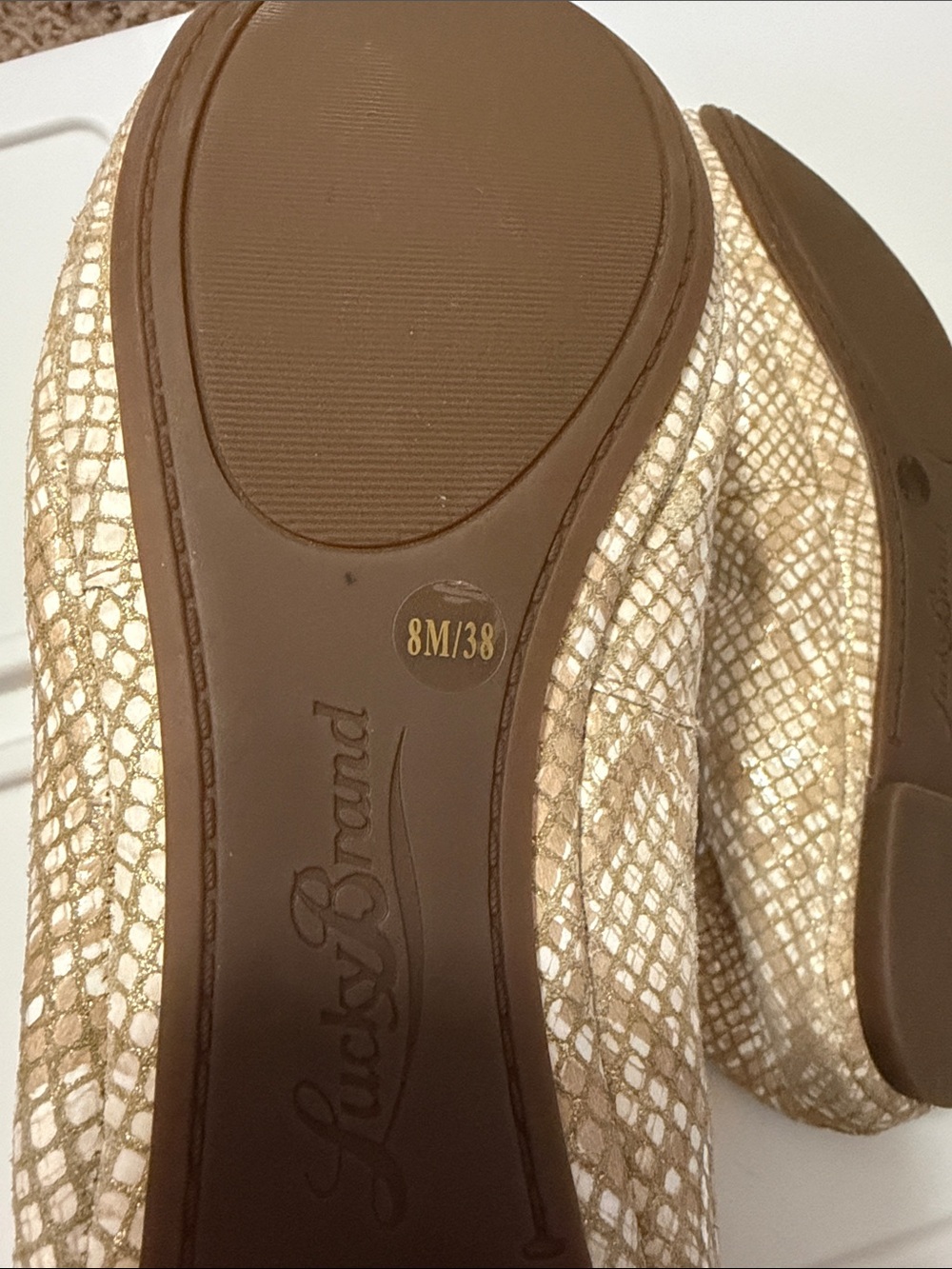 Women’s Lucky Brand Tan Snake-Print Ballet Flats - Picture 3 of 3